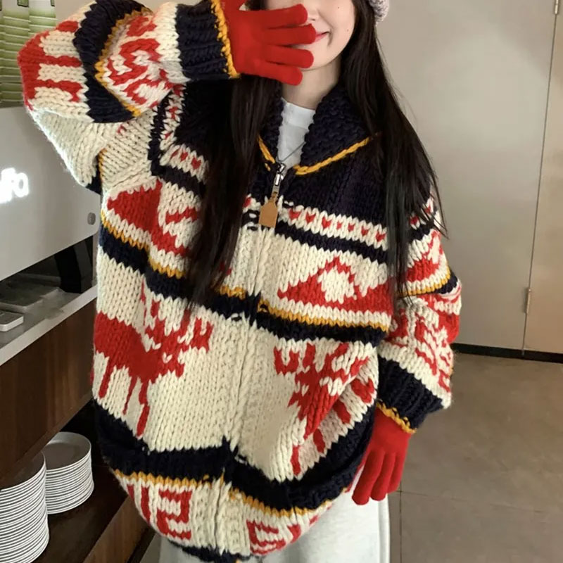 Winter Clothing Colors - Cardigan lavorato a maglia alce vintage